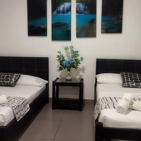 Hotel Fermin Санта-Роса-де-Кабаль Екстер'єр фото