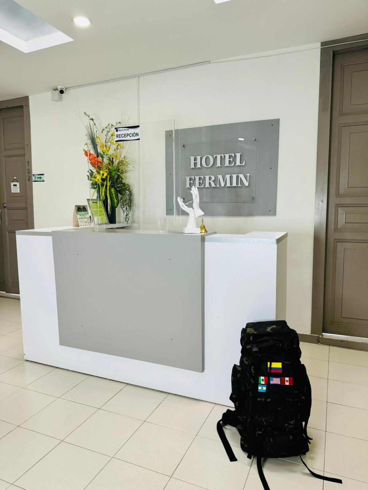 Hotel Fermin Санта-Роса-де-Кабаль Екстер'єр фото